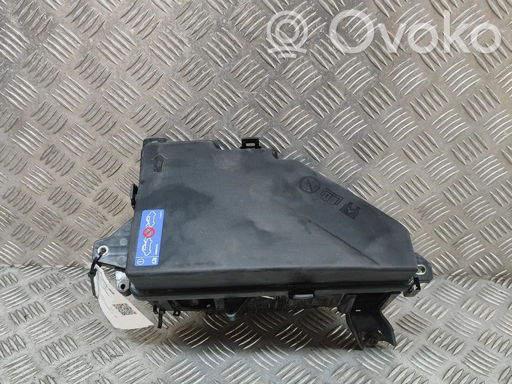 Volvo S90, V90 Set scatola dei fusibili 