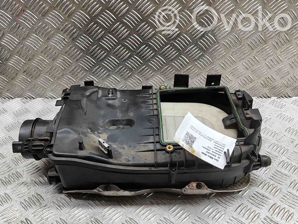 Mercedes-Benz GLE (W166 - C292) Obudowa filtra powietrza 