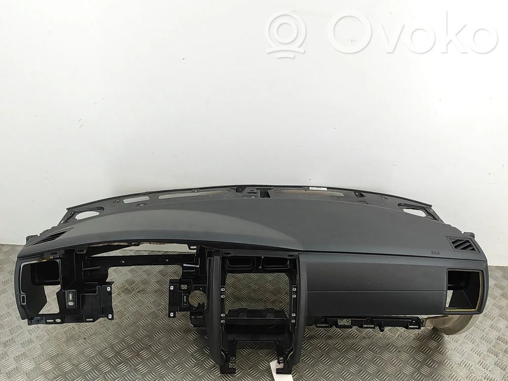 Panelė   1054200AA