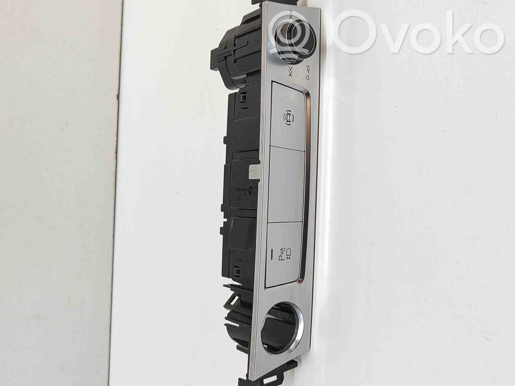 Audi e-tron A set of switches 