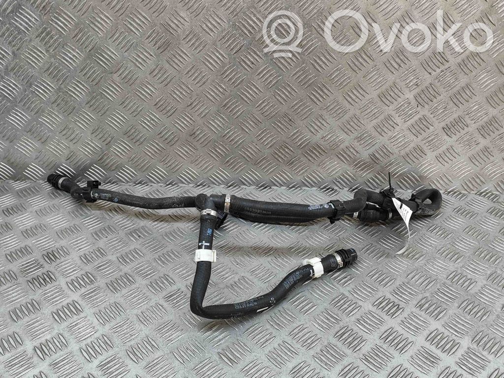 BMW iX1 Engine coolant pipe/hose 