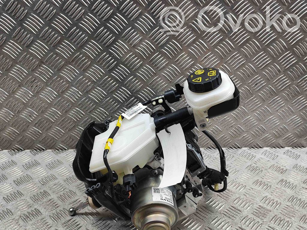 Volvo XC40 Brake booster 