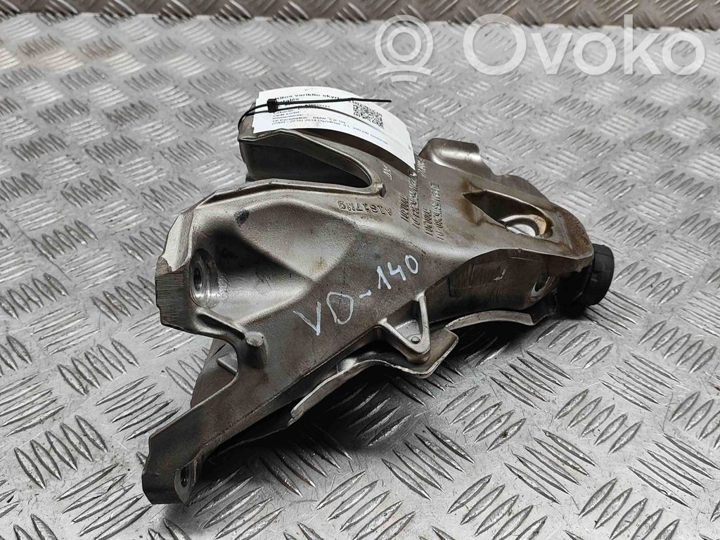 BMW 5 F10 F11 Engine mounting bracket 