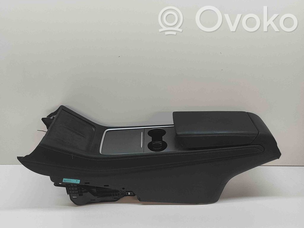 Tesla Model Y Consolle centrale 