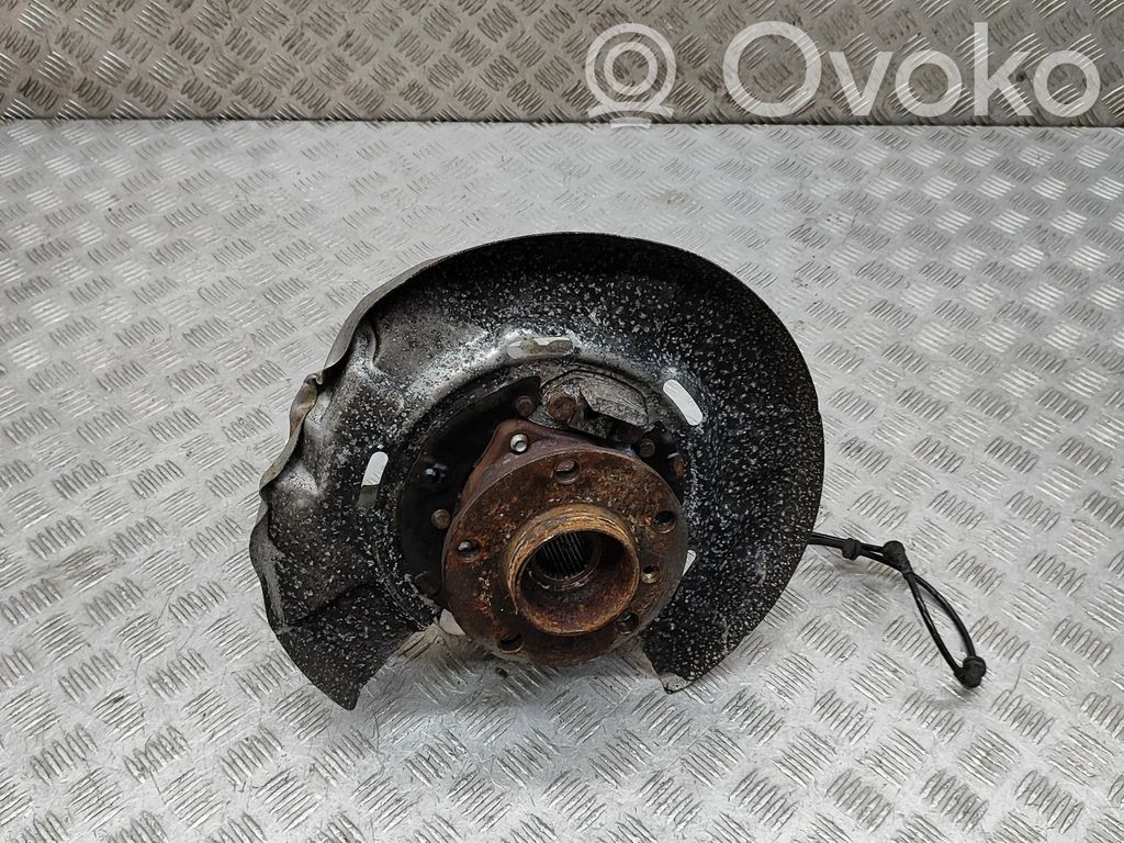 BMW 7 F01 F02 F03 F04 Piasta koła tylnego 
