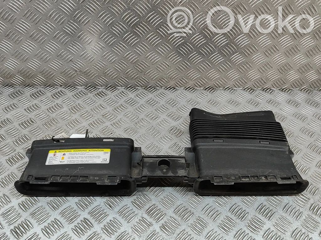 Audi Q7 4M Parte del condotto di aspirazione dell'aria 