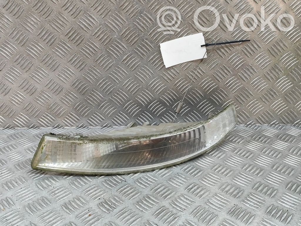 Nissan Primastar Front indicator light 