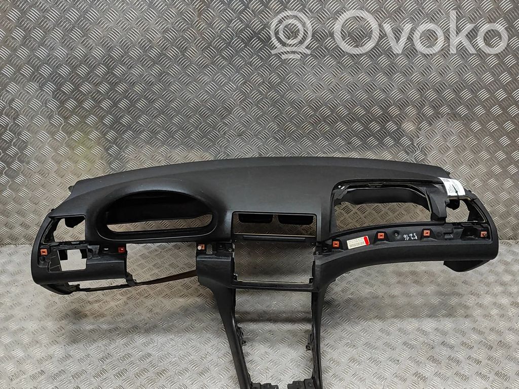 BMW 3 E46 Panelė 