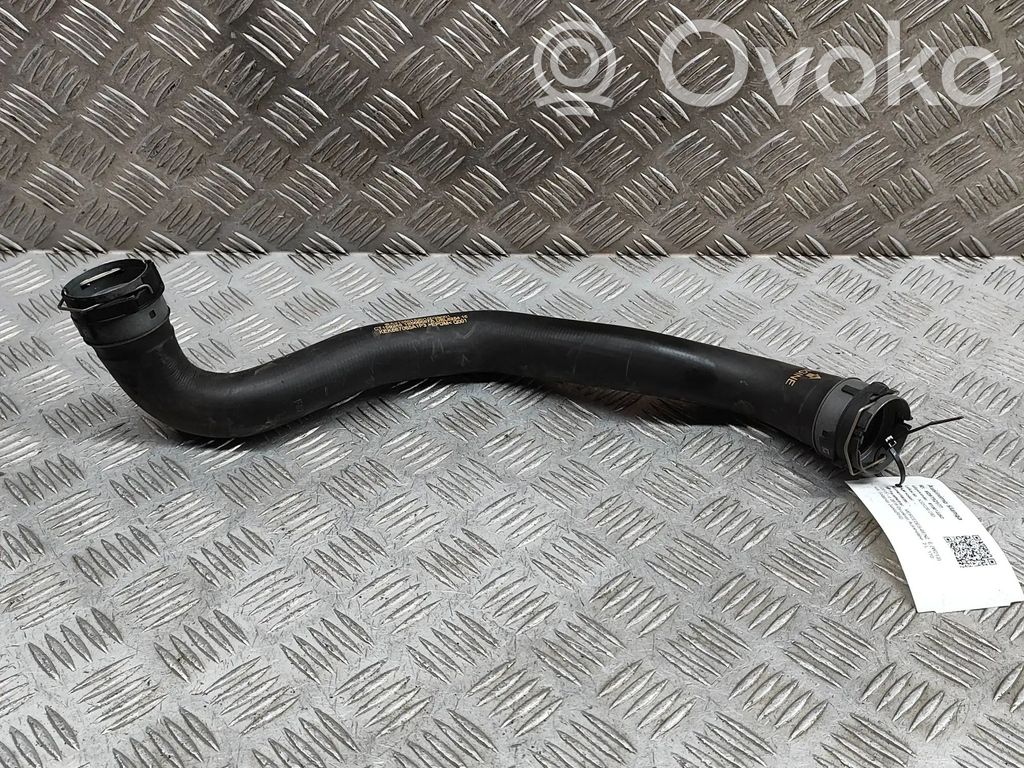 Mercedes-Benz E W213 Conductă/furtun lichid de răcire motor 