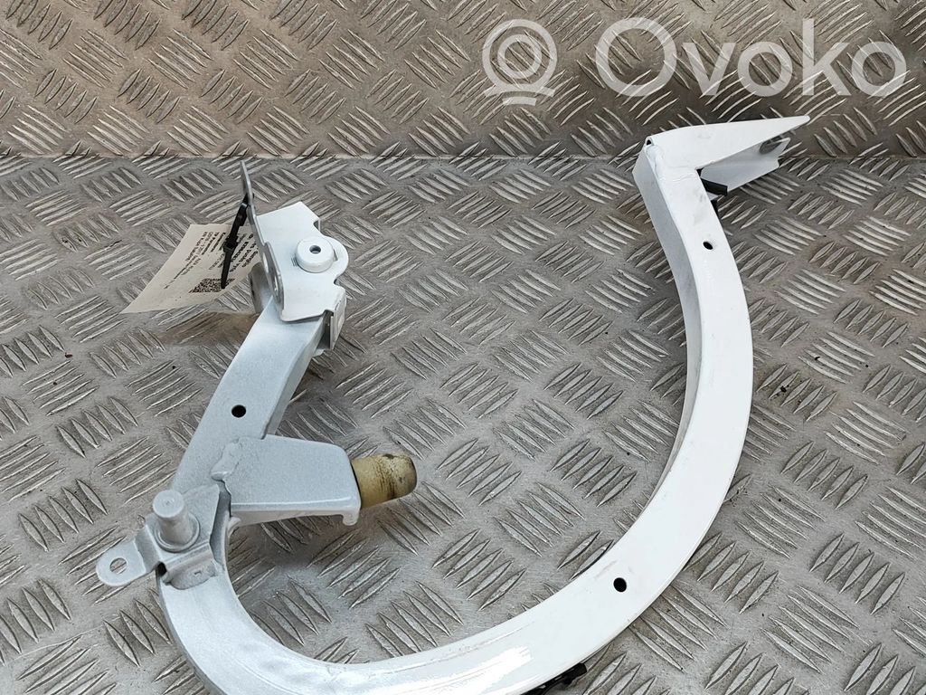 Tailgate/trunk/boot hinge   8W6827301