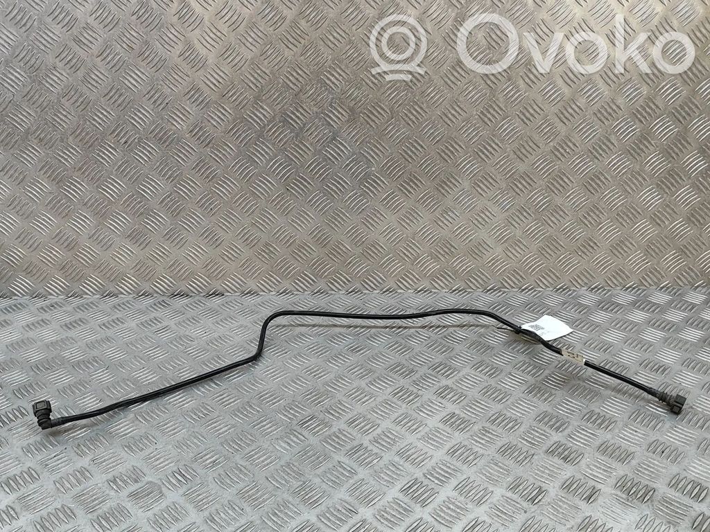 Ventilācijas caurule   EB3G8B081C