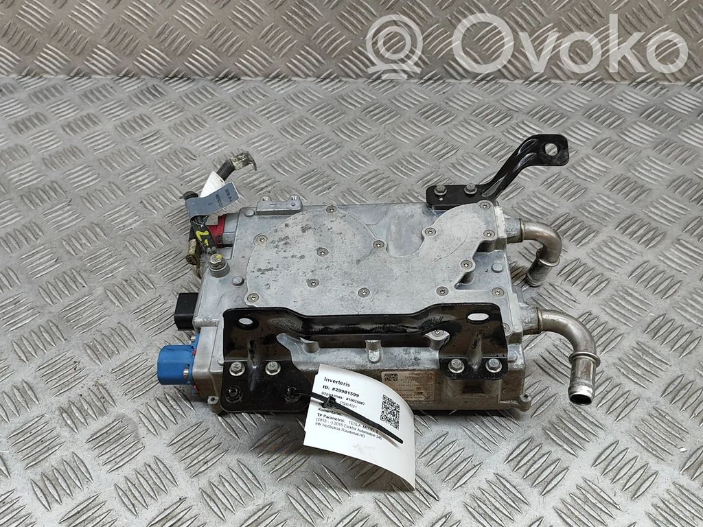 Tesla Model S Convertor-inversor tensiune 
