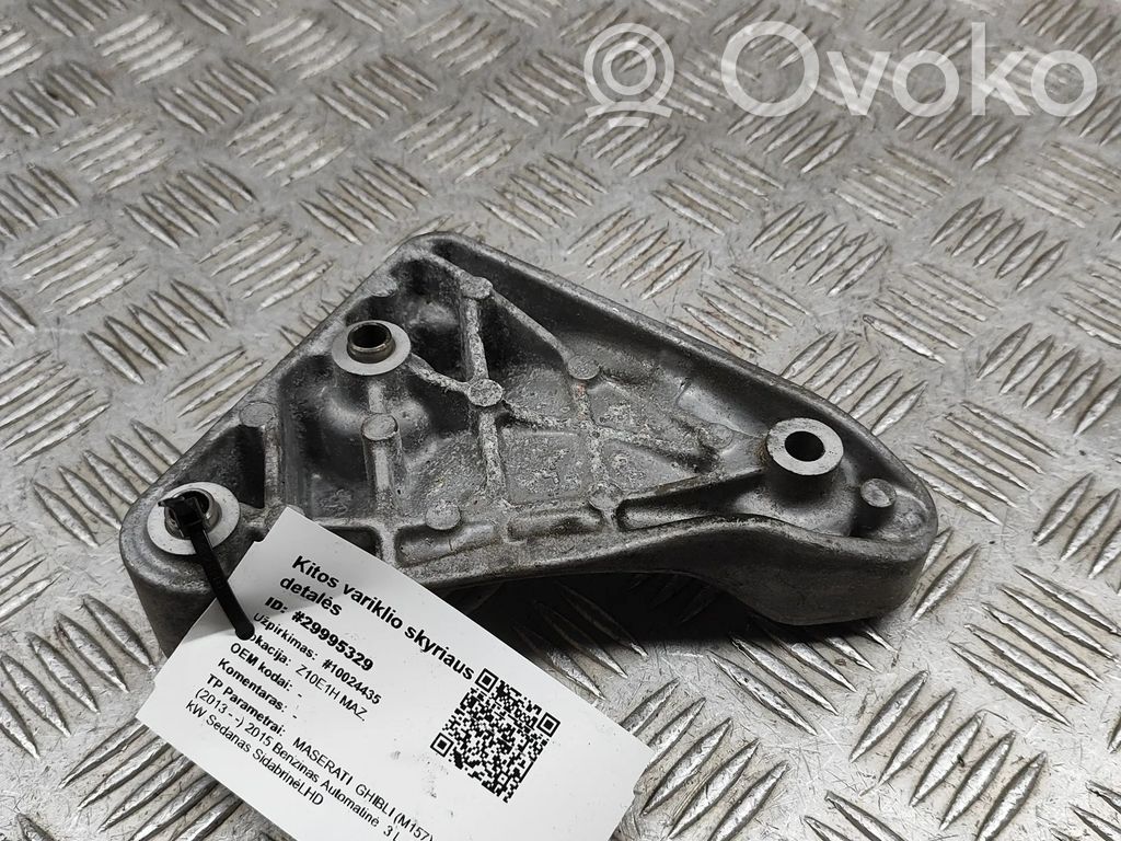 Maserati Ghibli Engine mounting bracket 