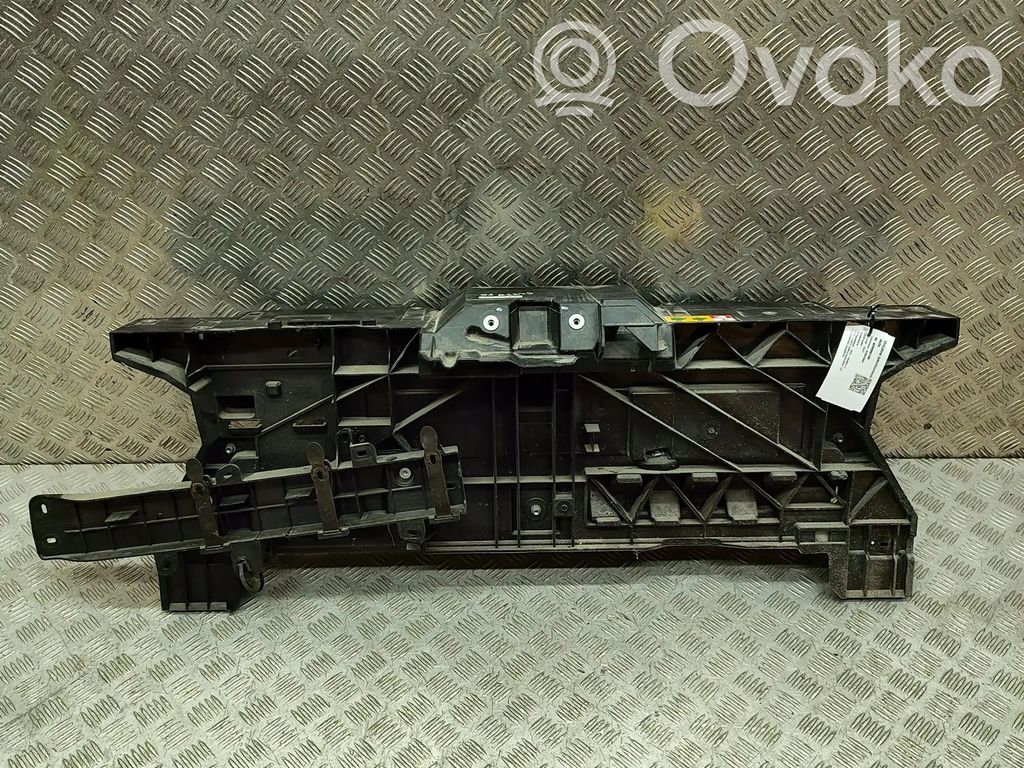 Opel Vivaro Staffa del pannello di supporto del radiatore parte superiore 