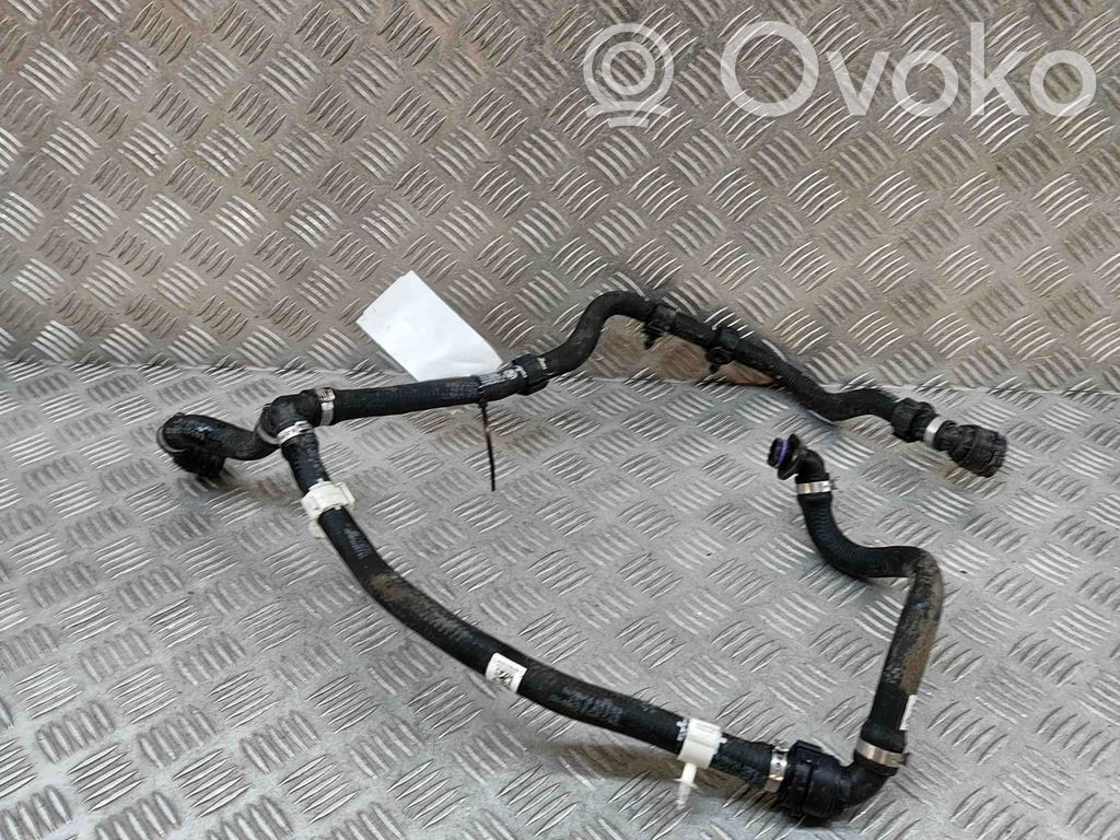 Engine coolant pipe/hose   2811586,8478444