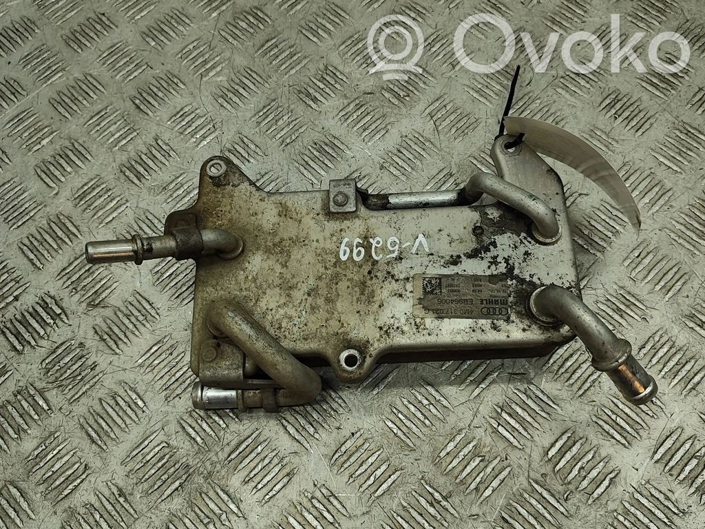 Audi Q7 4M Radiator ulei motor 