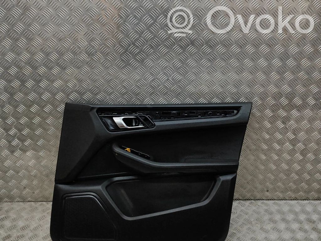 Porsche Macan (95B) Rivestimento del pannello della portiera anteriore 