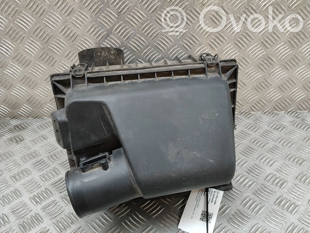 Obudowa filtra powietrza   K04880266AA