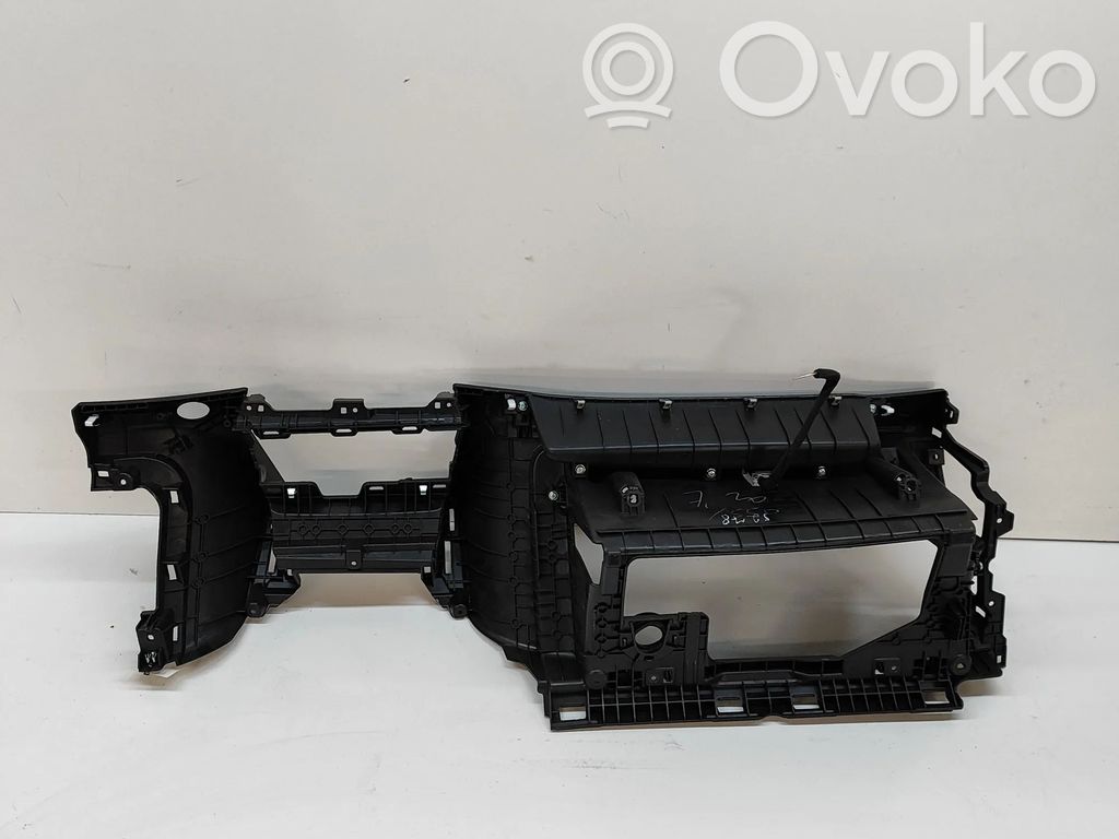 Hyundai Santa Fe Element deski rozdzielczej / dół