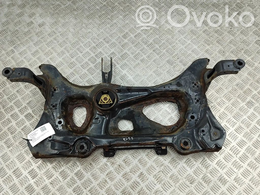 Volkswagen Golf VII Sottotelaio anteriore 