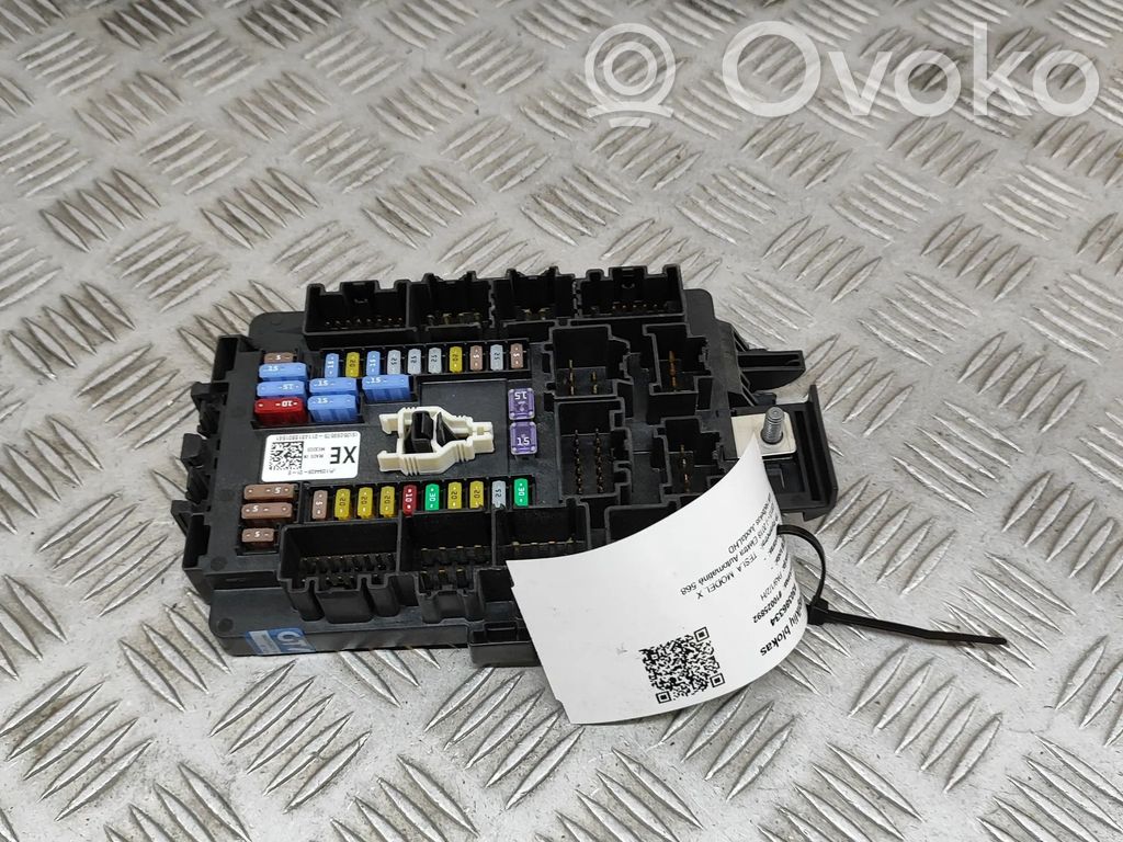 Tesla Model X Fuse module 