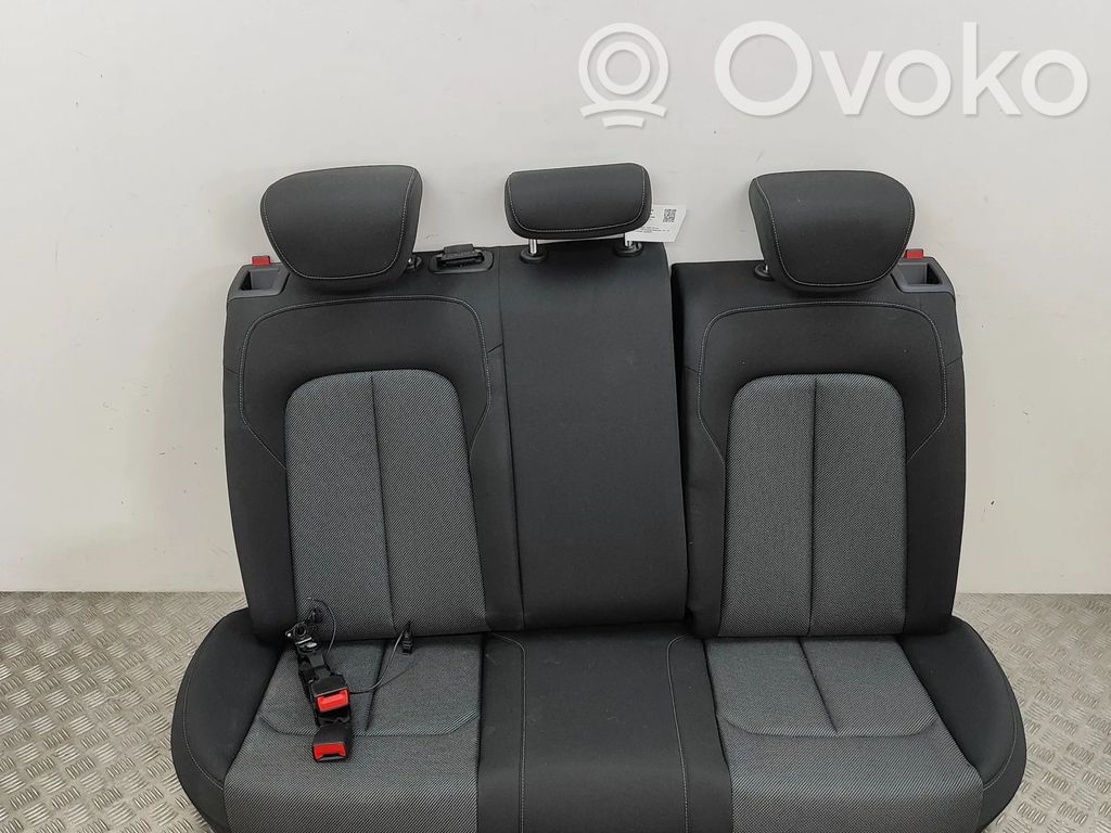Audi Q2 - Takaistuin 