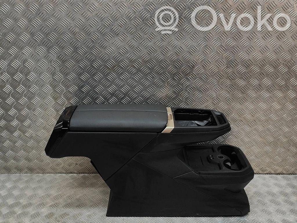 BMW iX Center console 