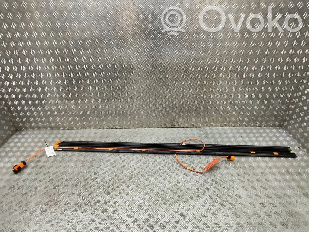 Tesla Model Y Otros cableados 