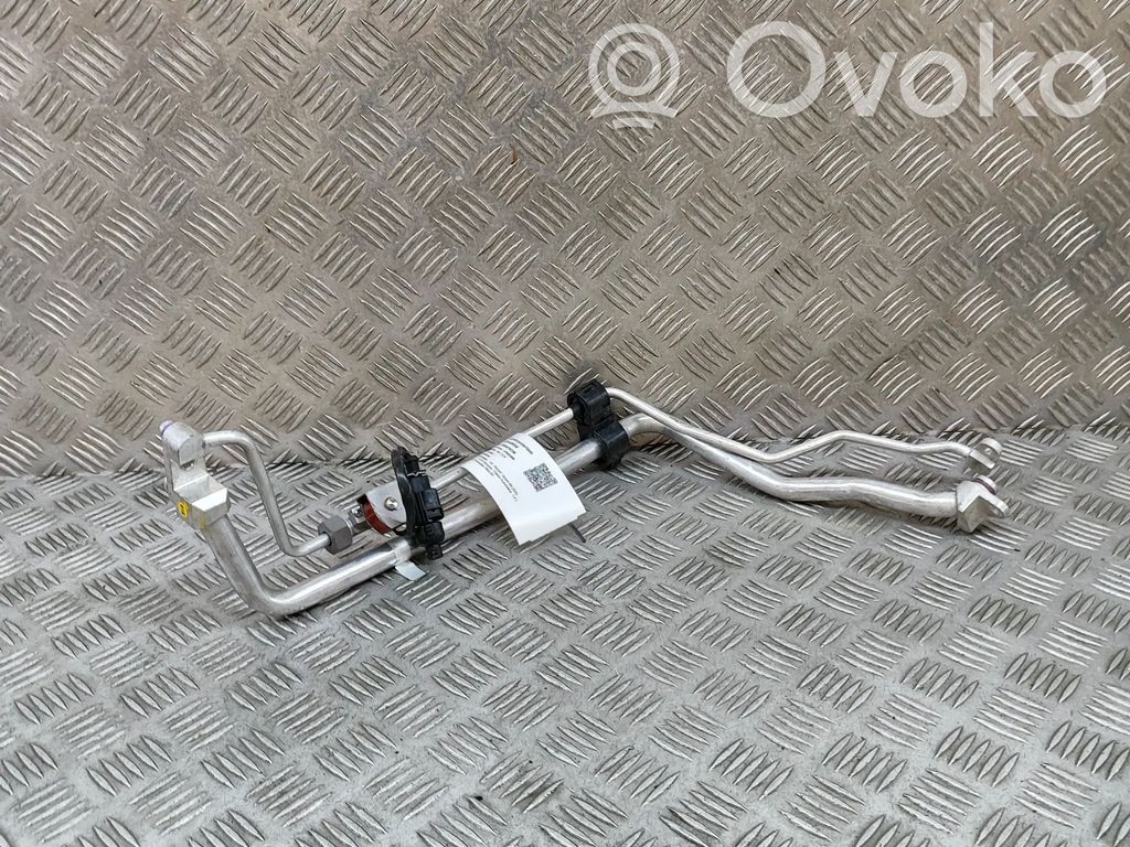 Volkswagen PASSAT B8 Wąż / Przewód klimatyzacji A/C 