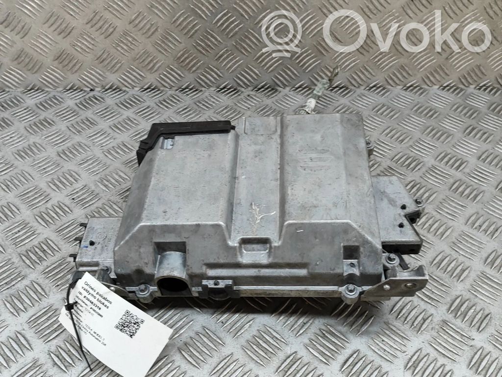 Tesla Model 3 Air suspension control unit module (rear) 