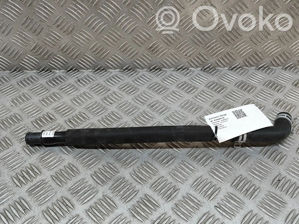 Audi Q8 Engine coolant pipe/hose 