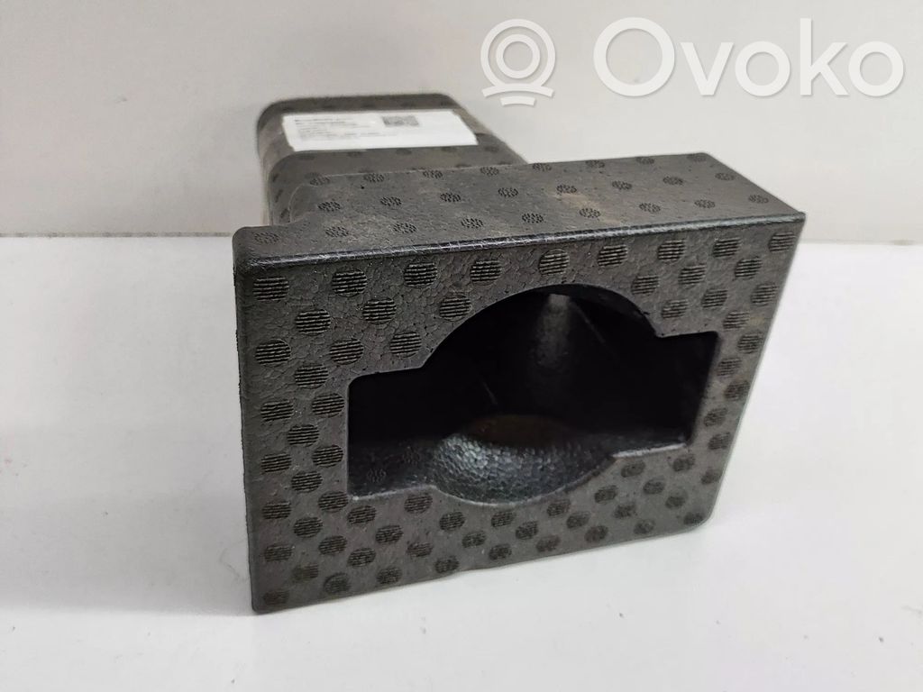 BMW iX Altro elemento di rivestimento bagagliaio/baule