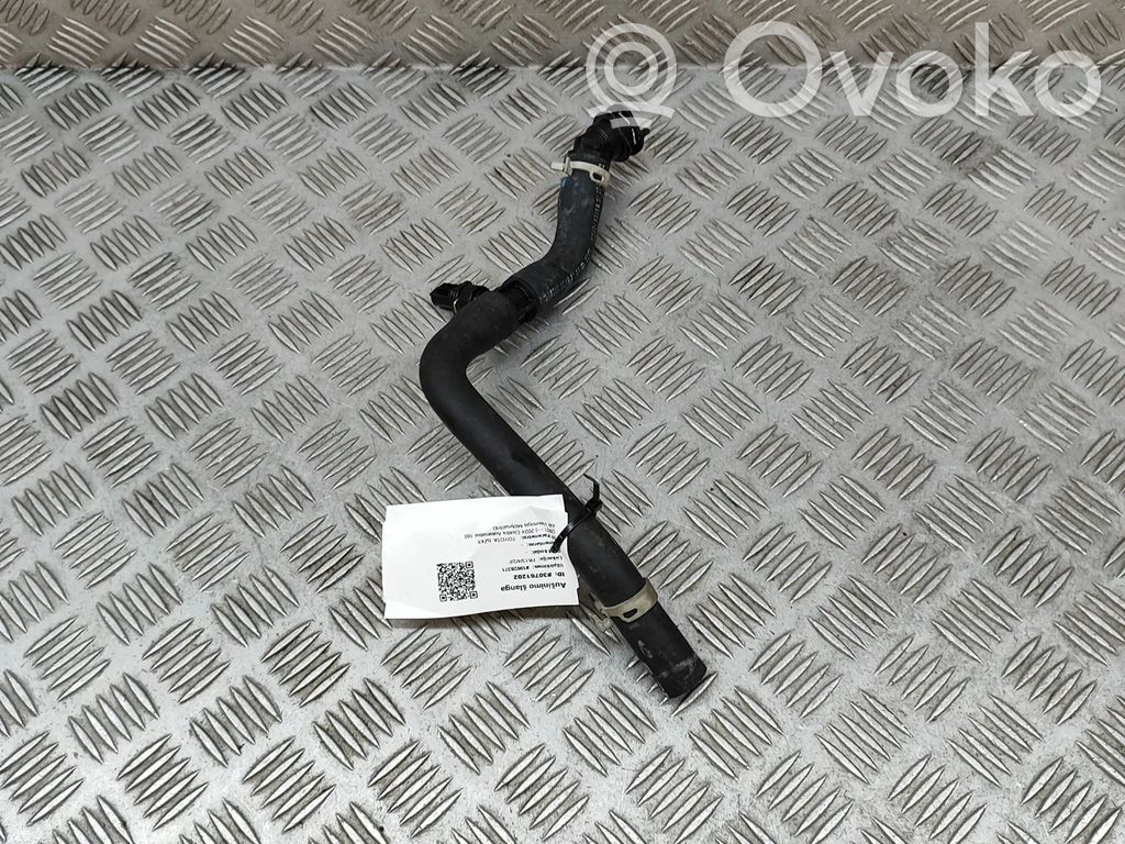Toyota bZ4X Tuyau de liquide de refroidissement moteur