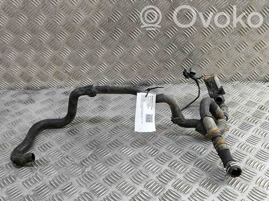 Volkswagen Golf VII Przewód / Wąż chłodnicy 