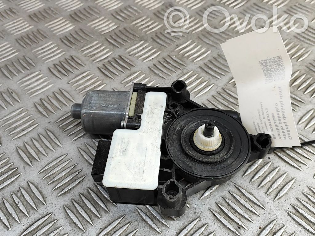 Volkswagen Golf VII Motor macara geam ușă spate 