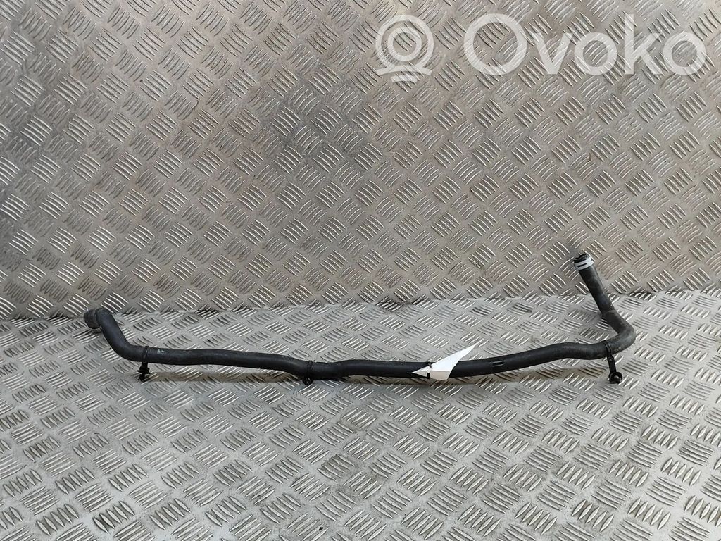 Polestar 2 Engine coolant pipe/hose 