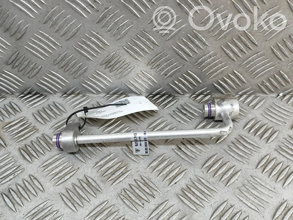 Ilmastointilaitteen putki (A/C)   9J1820743