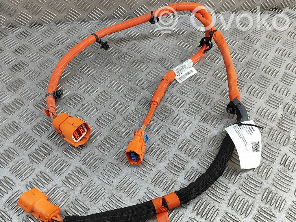 Otros cableados   LX6814B323EM
