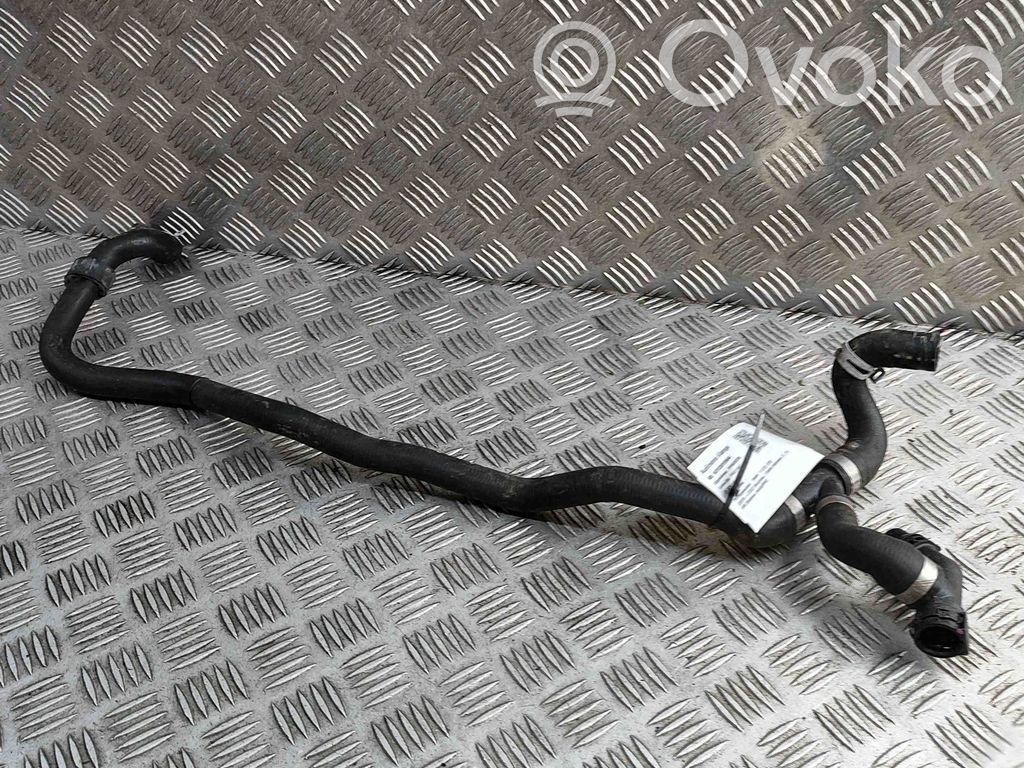 BMW 3 G20 G21 Tubo flessibile del liquido di raffreddamento del motore 