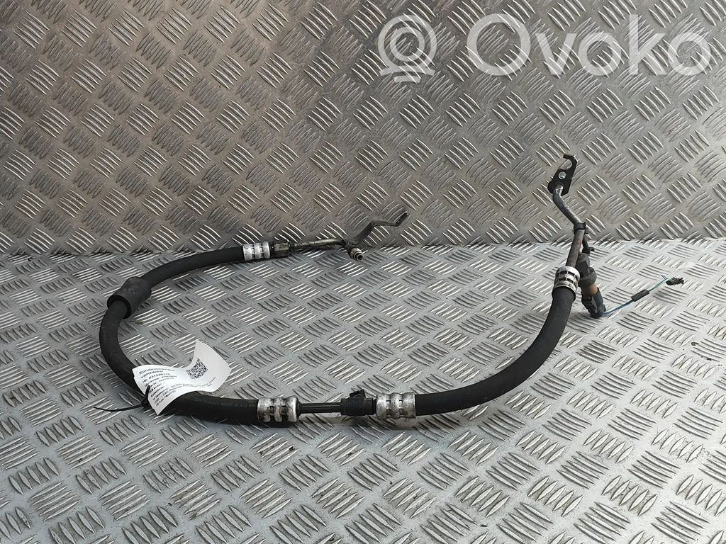 Aston Martin Vantage III Tubo flessibile aria condizionata (A/C) 