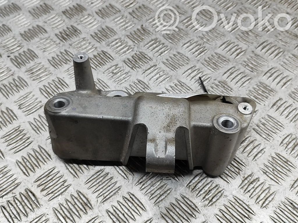 Polestar 2 Engine mounting bracket 