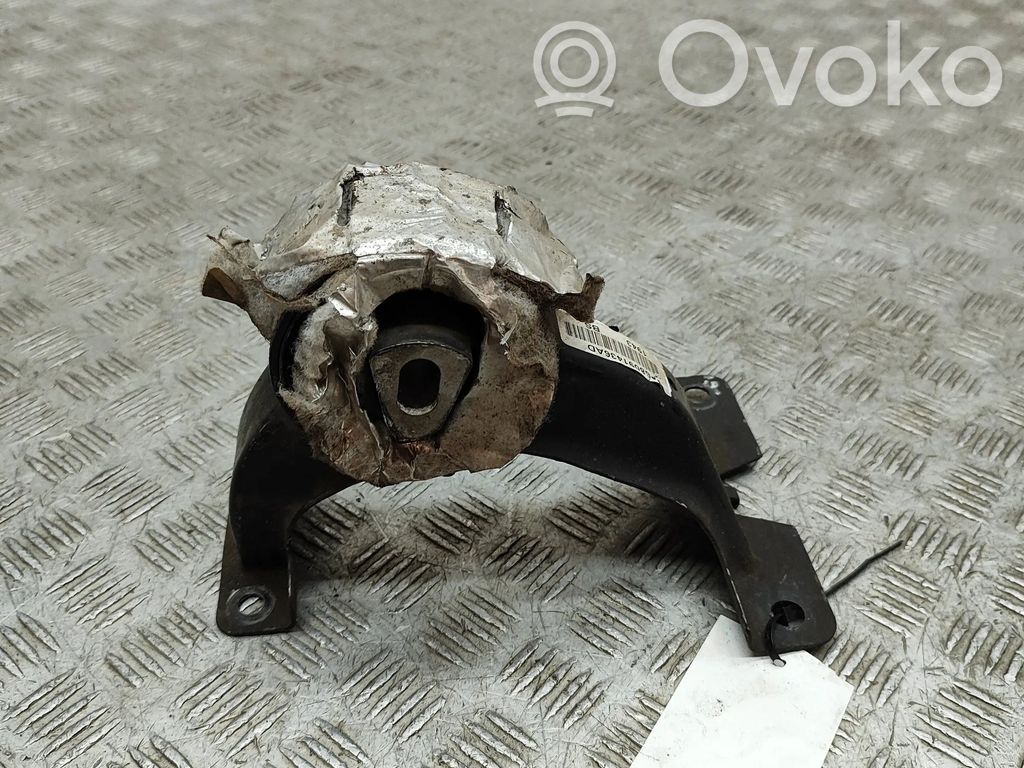 Chrysler Voyager Engine mount bracket 