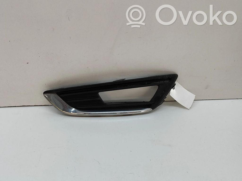 Ford Focus Rejilla delantera 