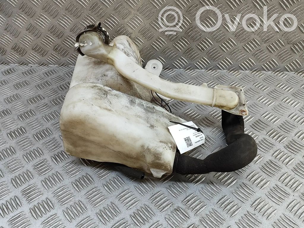 BMW 7 E38 Langų skysčio bakelis 