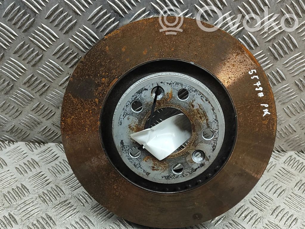 Renault Austral Etujarrulevy 