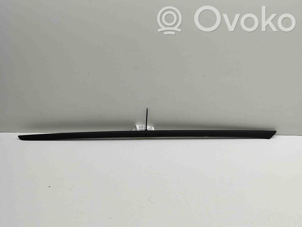 Audi Q4 e-tron Windshield trim 
