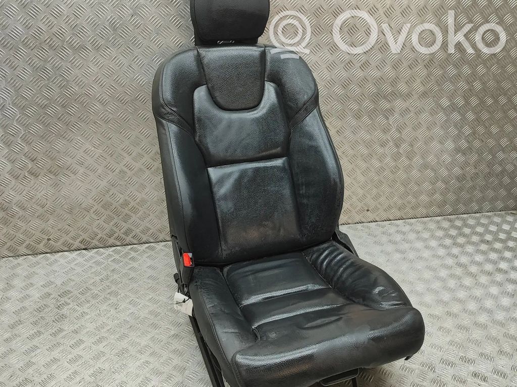 Volvo XC60 Kuljettajan istuin 