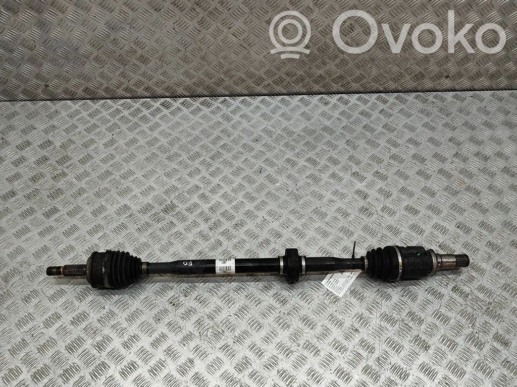 Toyota Auris E180 Priekinis pusašis 