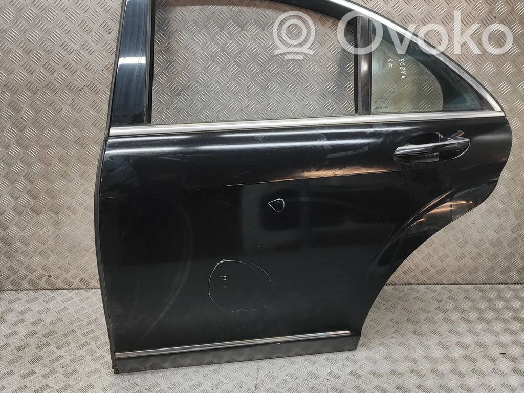 Mercedes-Benz S W221 Puerta trasera 