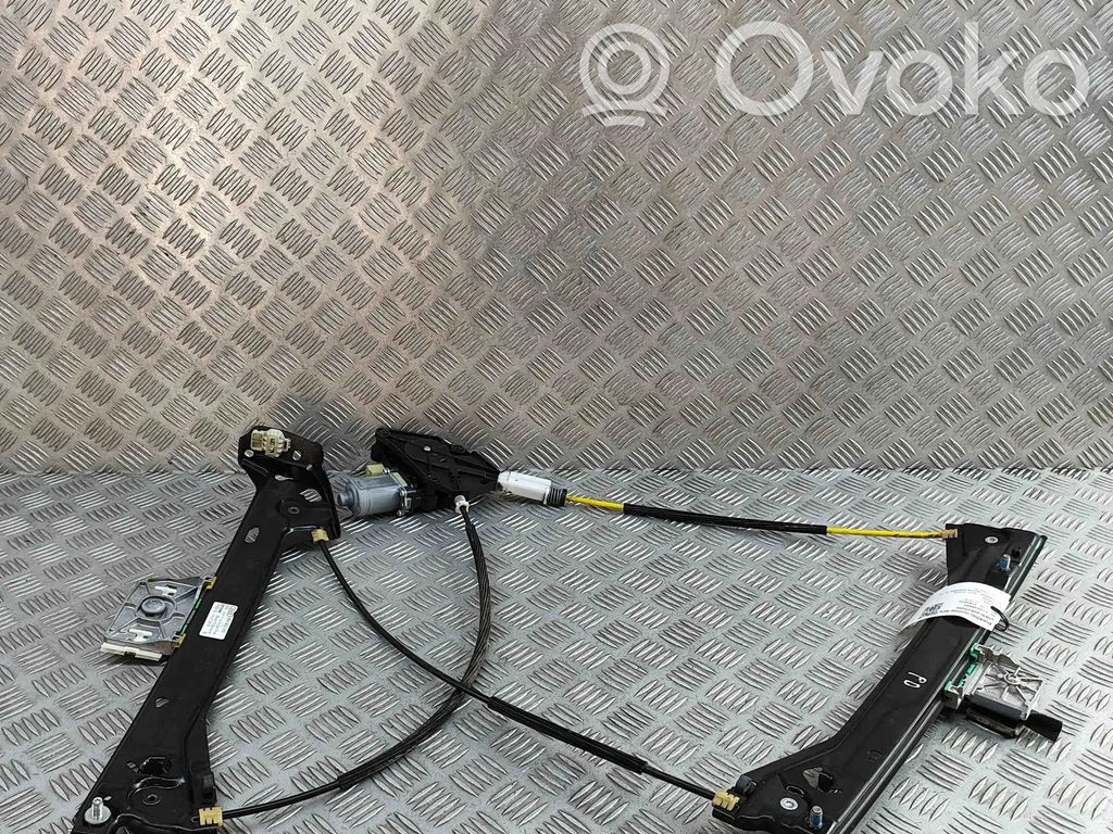 Audi TT TTS RS Mk3 8S Macara ușă față cu motor 